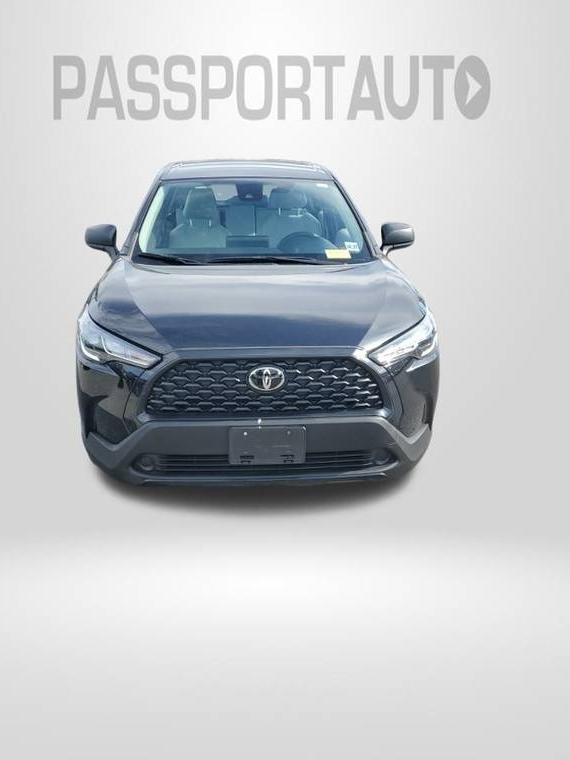 TOYOTA COROLLA CROSS 2022 7MUAAABG2NV033898 image